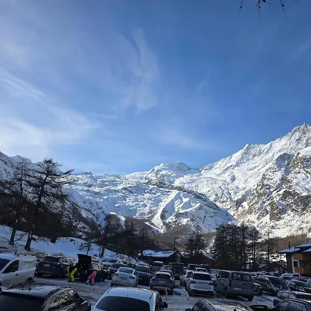 Gemuetliches Alpen-apartment Fuer 2, Direkt An Der Piste, Appartement